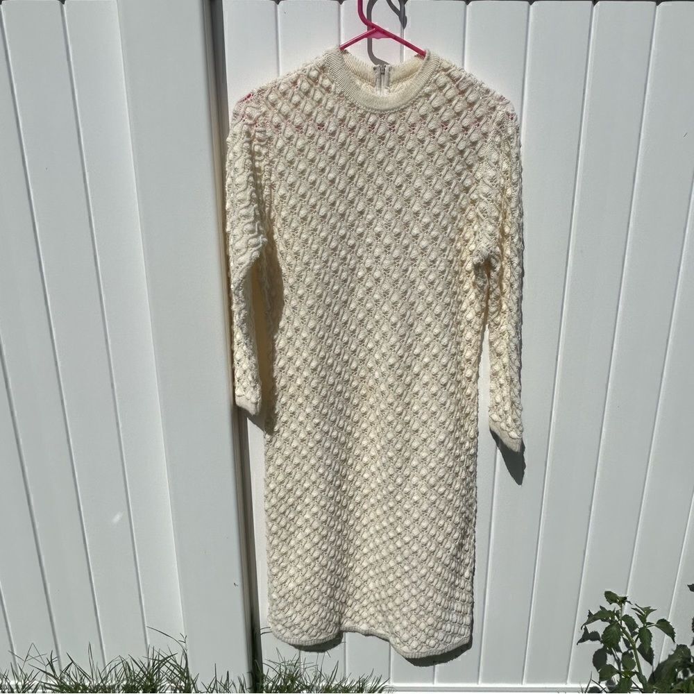 Vintage crochet dress long sleeve fitted size large.